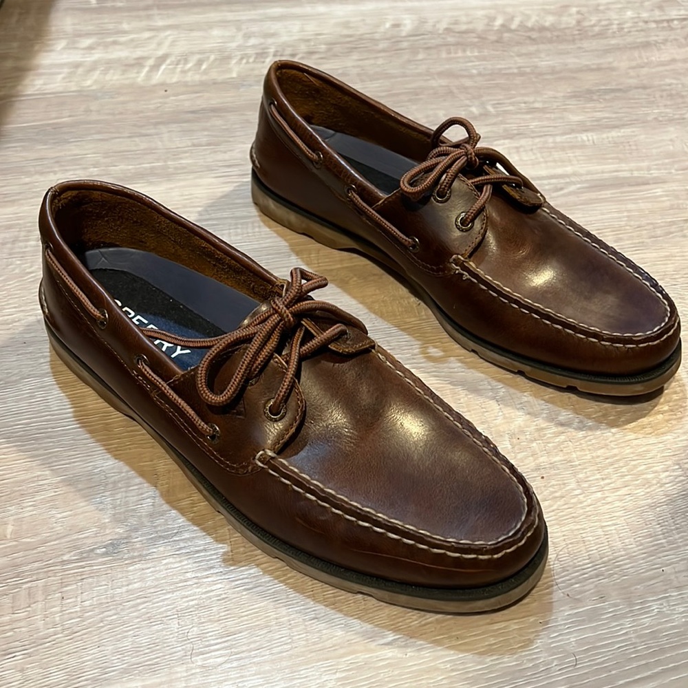Sperry Top Sider 2-eye Boat Shoe